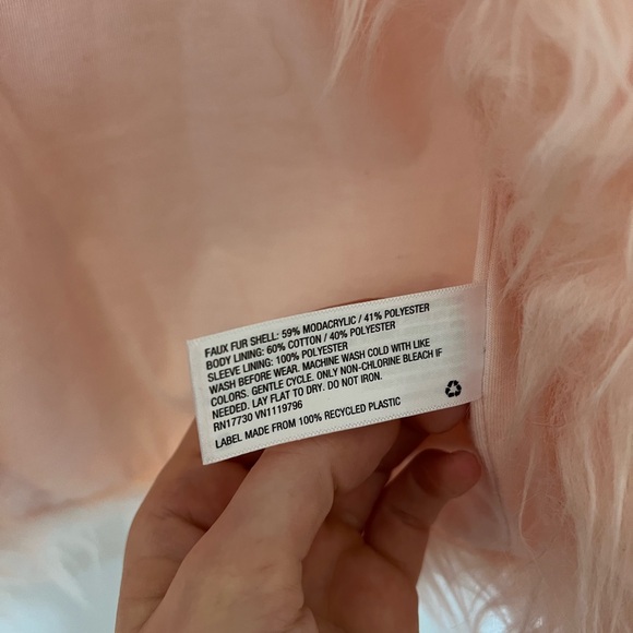 Cat & Jack Girls Faux Fur Jacket - Picture 3 of 4